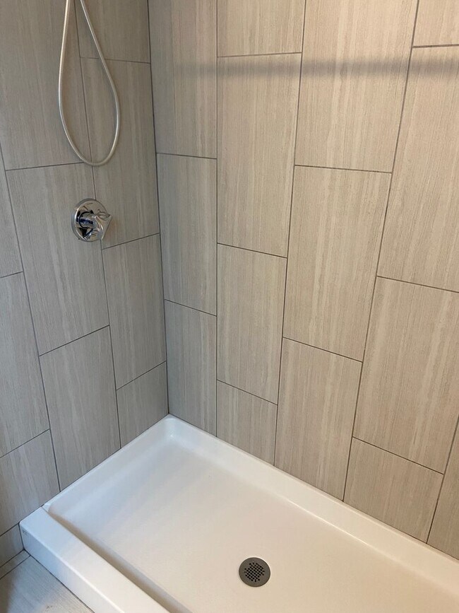 Photo - 94 Oakland Ave Unit 94 Oakland 3