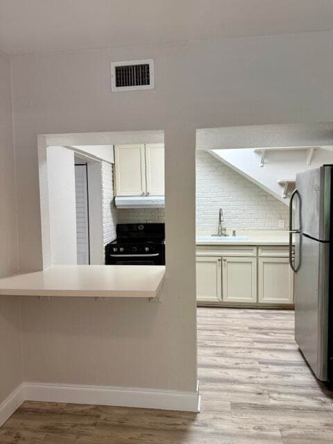 Photo - 301 S M St Unit 1
