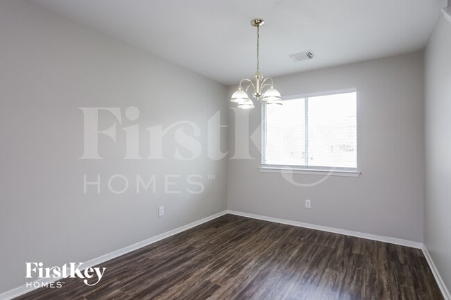 Photo - 1523 Nichole Woods Dr