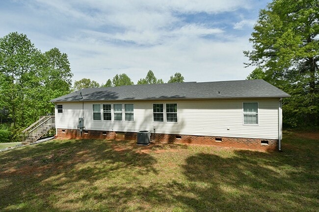 Photo - 5211 Foley Dr