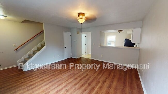 Building Photo - 237 Gilbert Ave