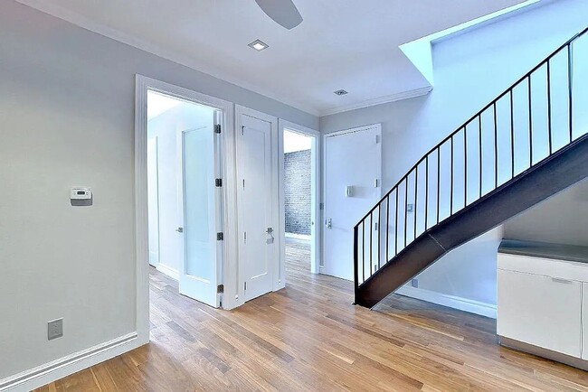 941 Second Avenue - 941 Second Avenue Apartment Unit 5