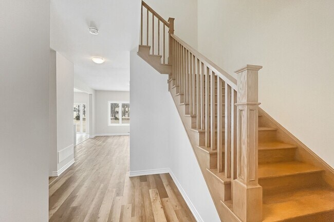 Photo - 275 Beechwood Forest Ln