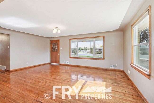 Photo - Brick Ranch Home Near Olde Town