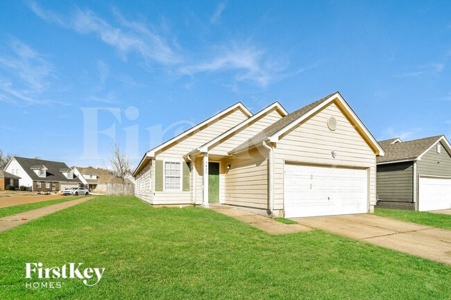 Photo - 4820 Royal Run Dr