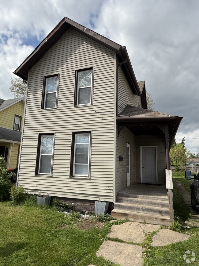 Building Photo - 88 Cambria St Rental