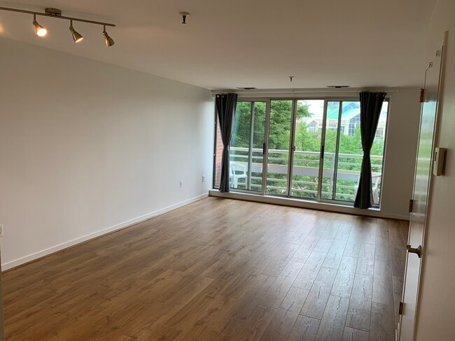 Photo - 4 Canal Park Unit TGL