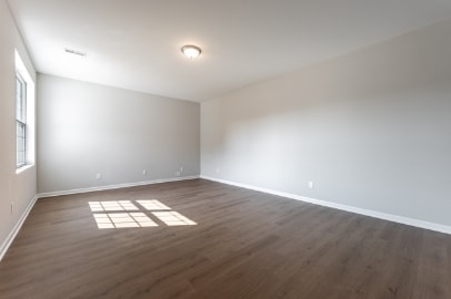 Photo - 5695 Roy's Ridge