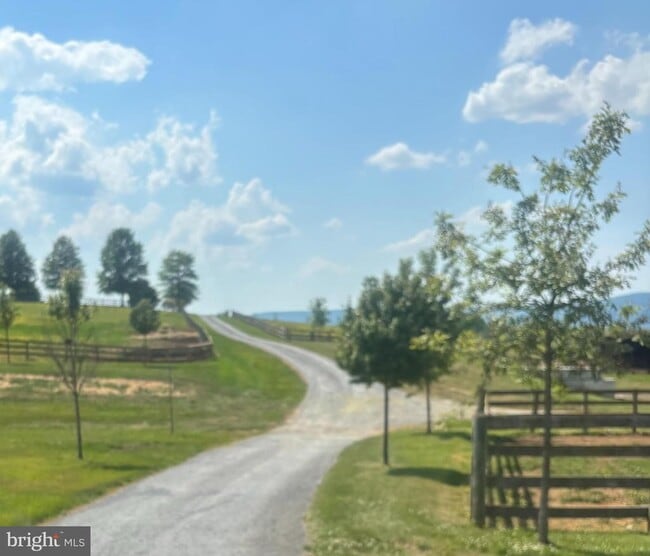 Photo - 6110 Holter Rd