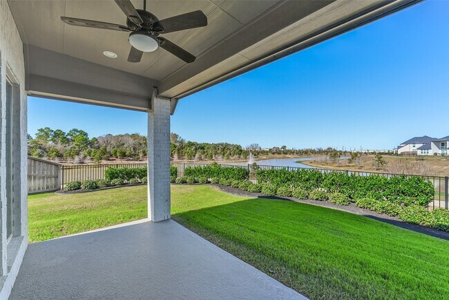 Photo - 31530 Bramble Holw Ct