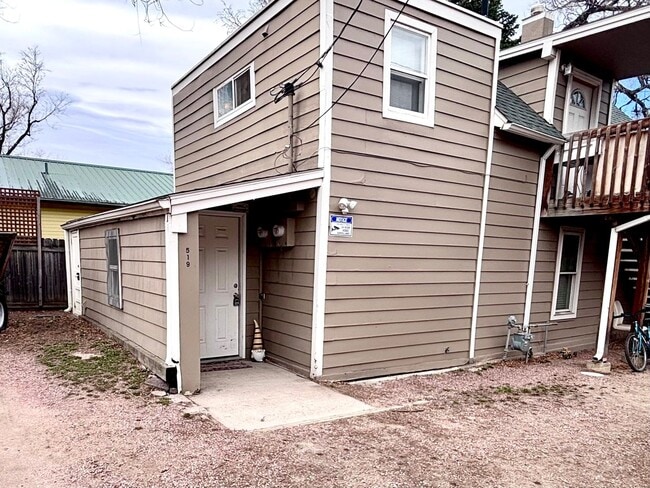 Building Photo - El Paso St (519 S) Unit El Paso St (519 S)  1