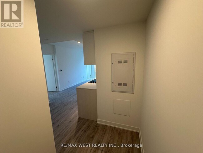 Photo - 252 Church St Unit 2011