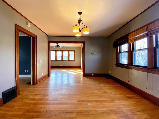 Photo - 670 Lincoln Ave NW Unit Apt 2