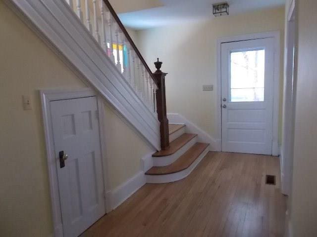 Photo - 35448 Windingdale Dr