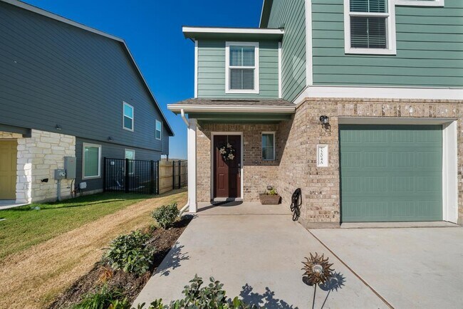 Photo - 7204 Sparkling Light Dr