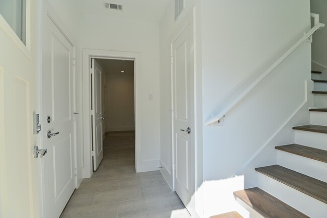 Photo - 4317 Koehler St