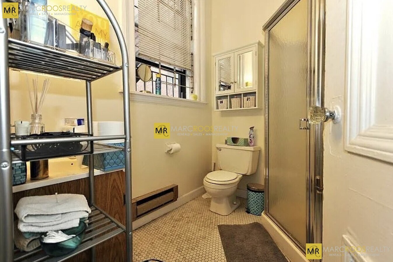 Photo - 27 1/2 Massachusetts Ave