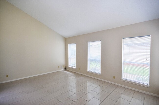 Photo - 9262 Westwood Village Dr