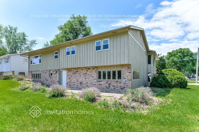 Building Photo - 2000 Westview Dr Rental