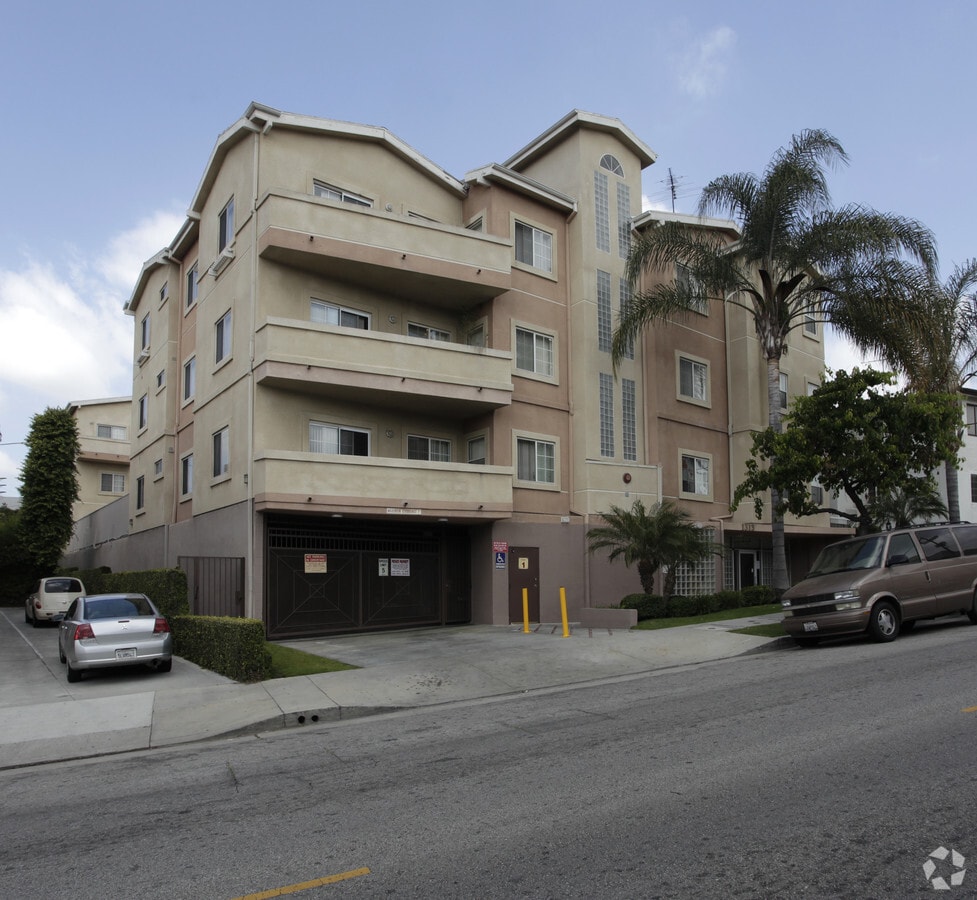 Photo - Cochran City Lights Apartments