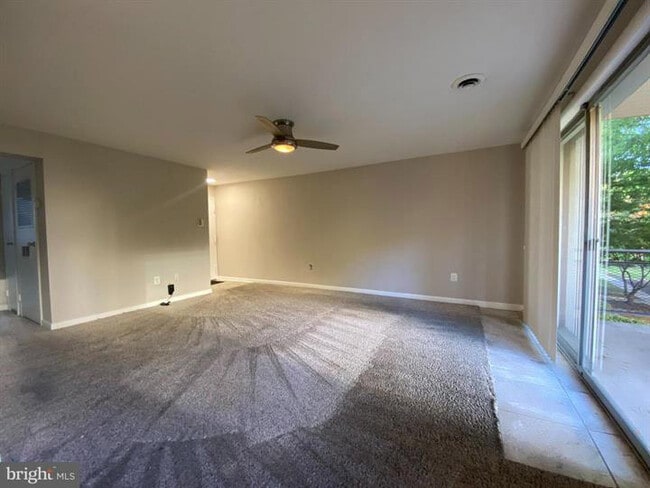 Photo - 10424 Rockville Pike