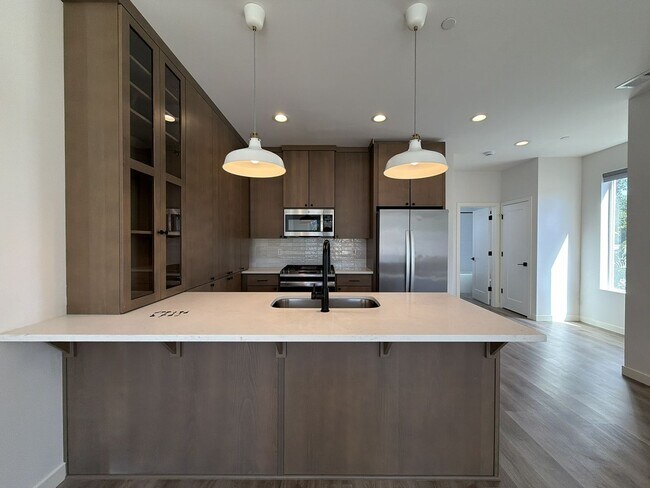Photo - 5575 NE Killingsworth St