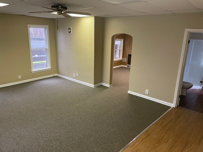 Building Photo - 26144 E Huron River Dr Unit 26144 E Huron River Dr Rental