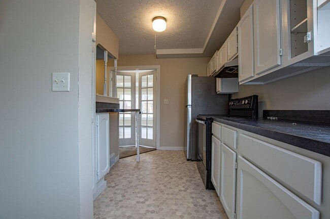 Photo - Super Cool and Unique 4 Bedroom / 1 Bath Home in Bellevue near Offut!