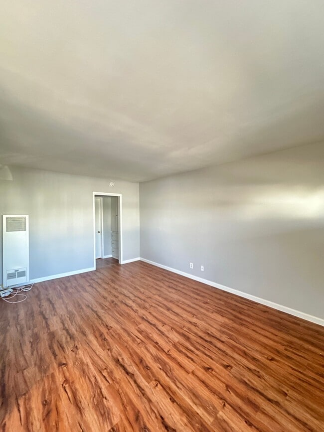 Photo - 4640 E 4th St Unit 4640