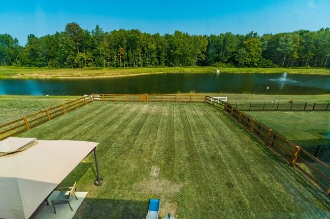 Photo - 142 Beaman Gates Dr SW