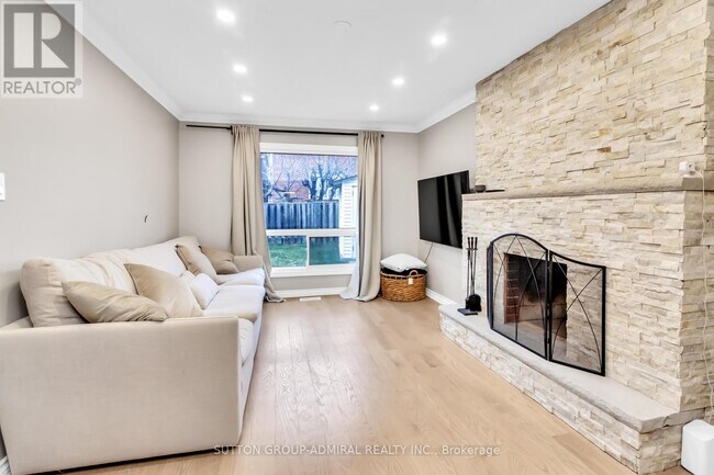 Photo - 119 McCabe Crescent