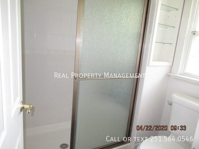 Photo - 1063 Midmoor Dr
