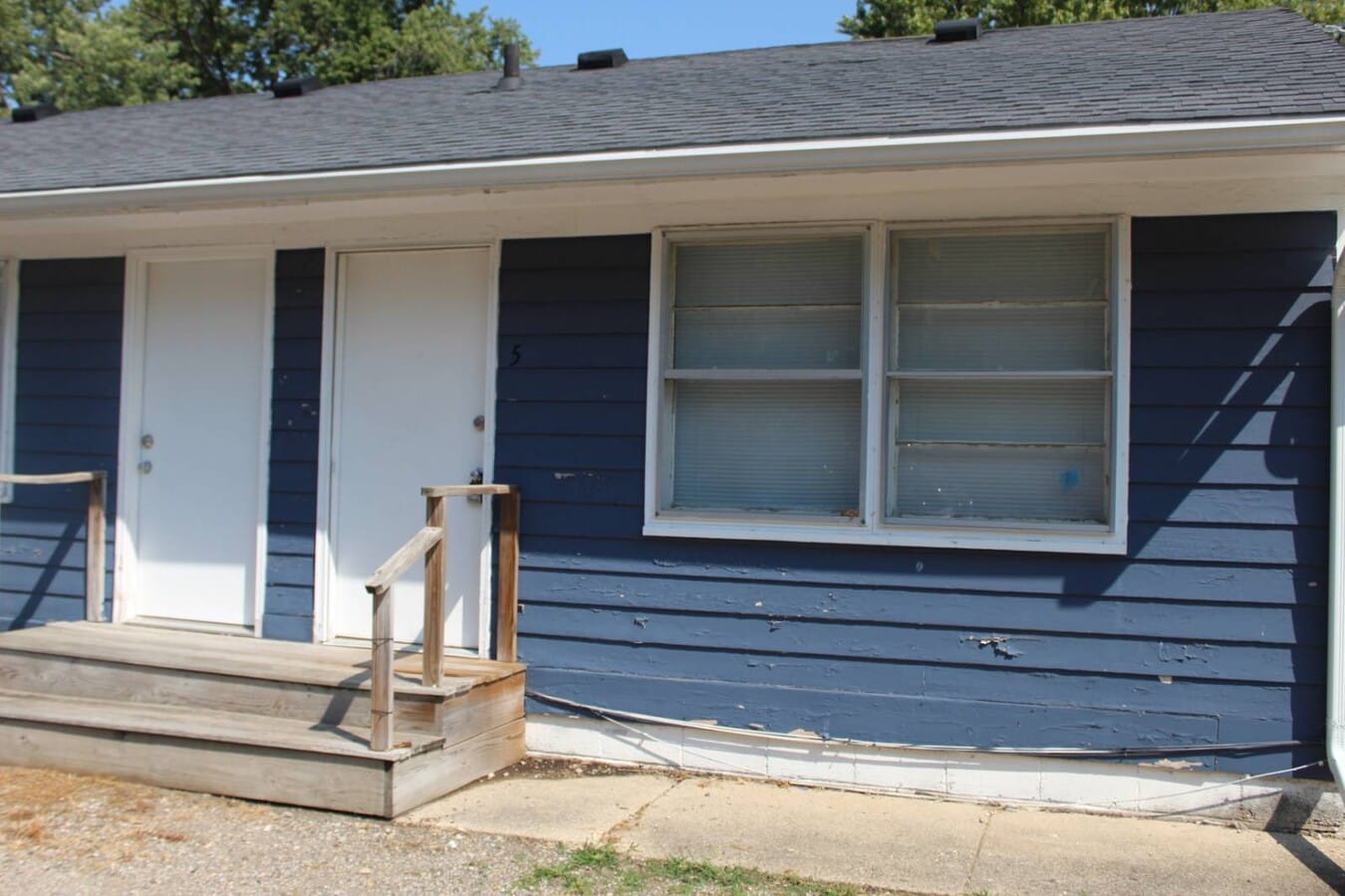 Photo - 137 N 4250th Rd