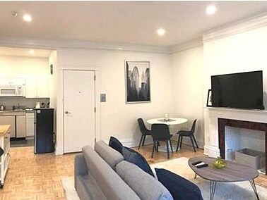 Photo - 176 Newbury St Unit 1F