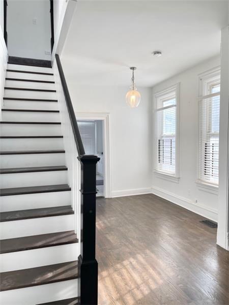 Photo - 1629 N Claremont Ave