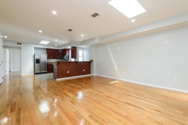 Photo - 306 3rd St Unit 3