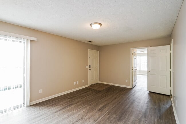 Photo - 2633 River Meade Way