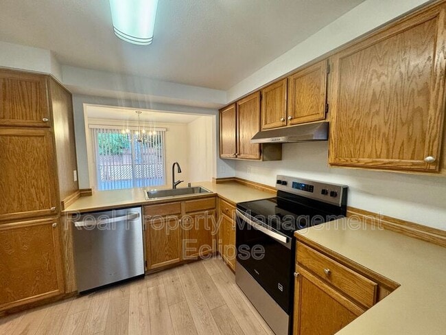 Photo - 13717 NE 87th St