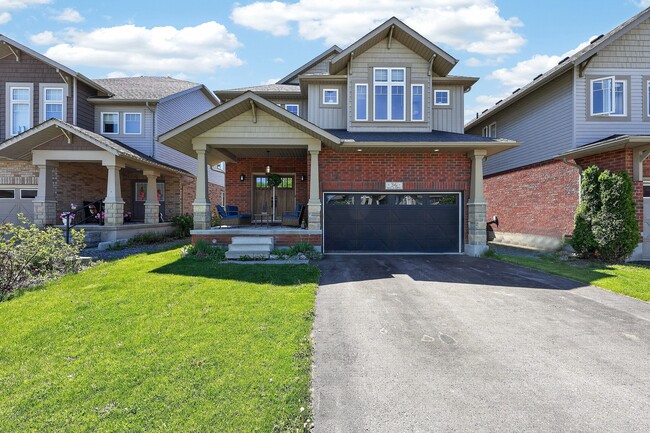 Photo - 36 Kayla Cres