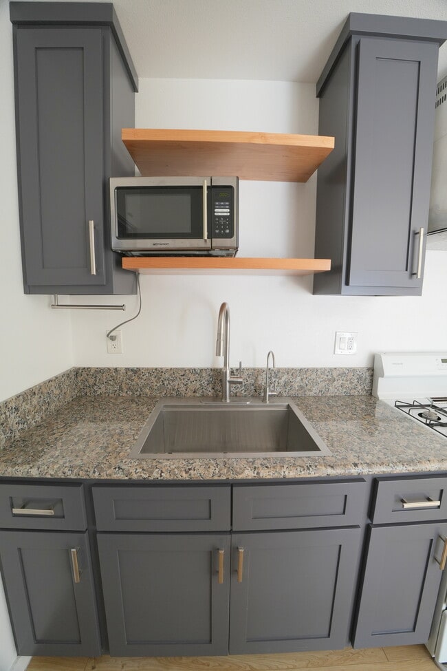 Photo - 3407 Volk Ave