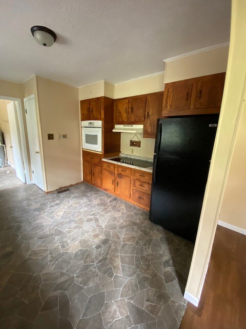 Photo - 186 Deerfield St