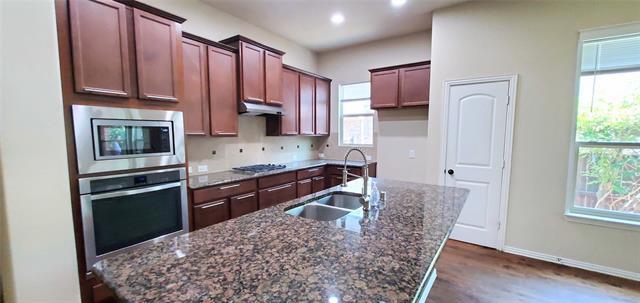Photo - 2614 Independence Dr