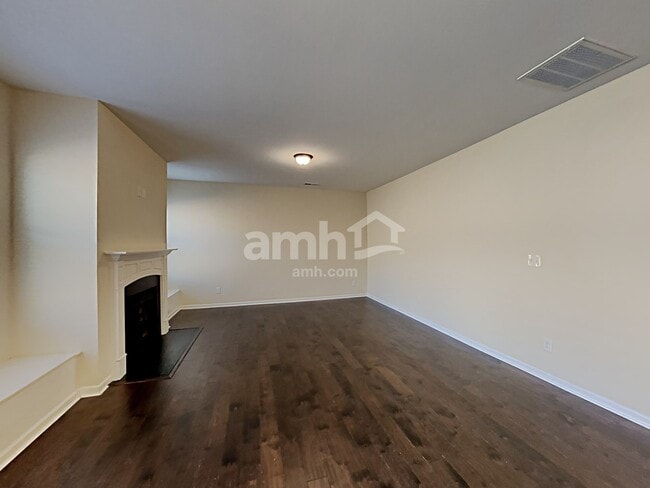 Photo - 228 Lanier Pl