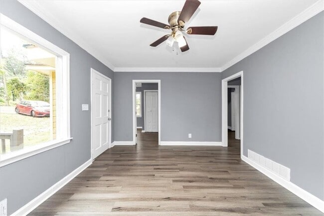 Photo - 4161 Tell Rd SW