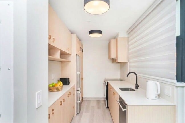Kirya Apartments