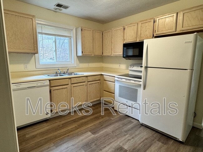 Photo - 109 Botley Ln Unit 6