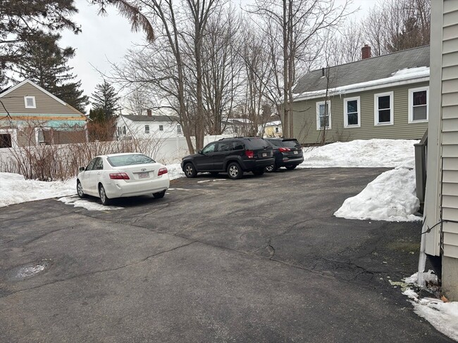 Photo - 19 Summerhill Ave Unit D