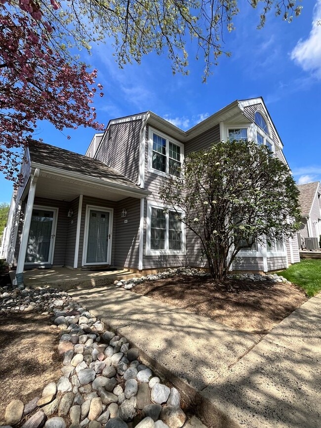 2 Bed 2 Bath Condo in Council Rock School ... - 2 Bed 2 Bath Condo in Council Rock School ...