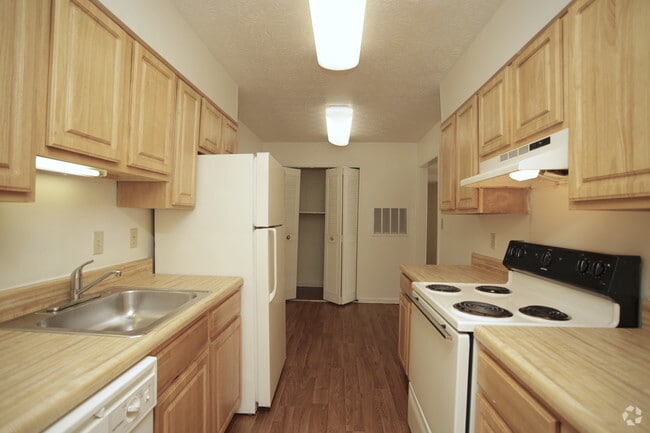 Photo - Everwood Estates