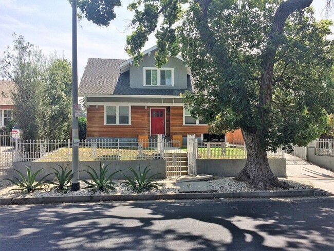 Coronado - Coronado Apartments